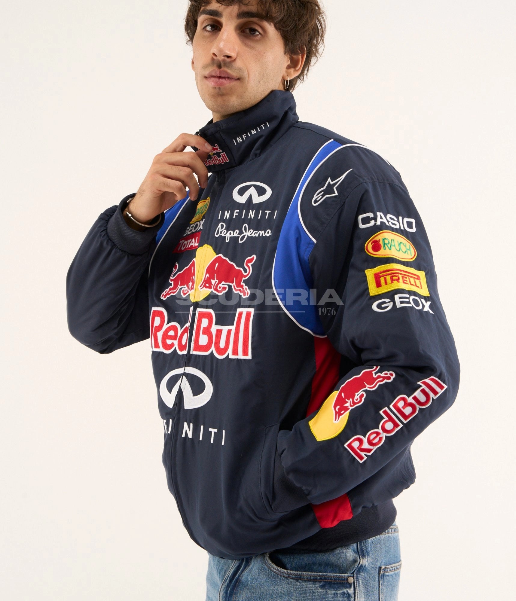Red Bull Racing F1 Jacket Navy Blue Side Zip View Men Casio Rauch Pirelli Geox Patches