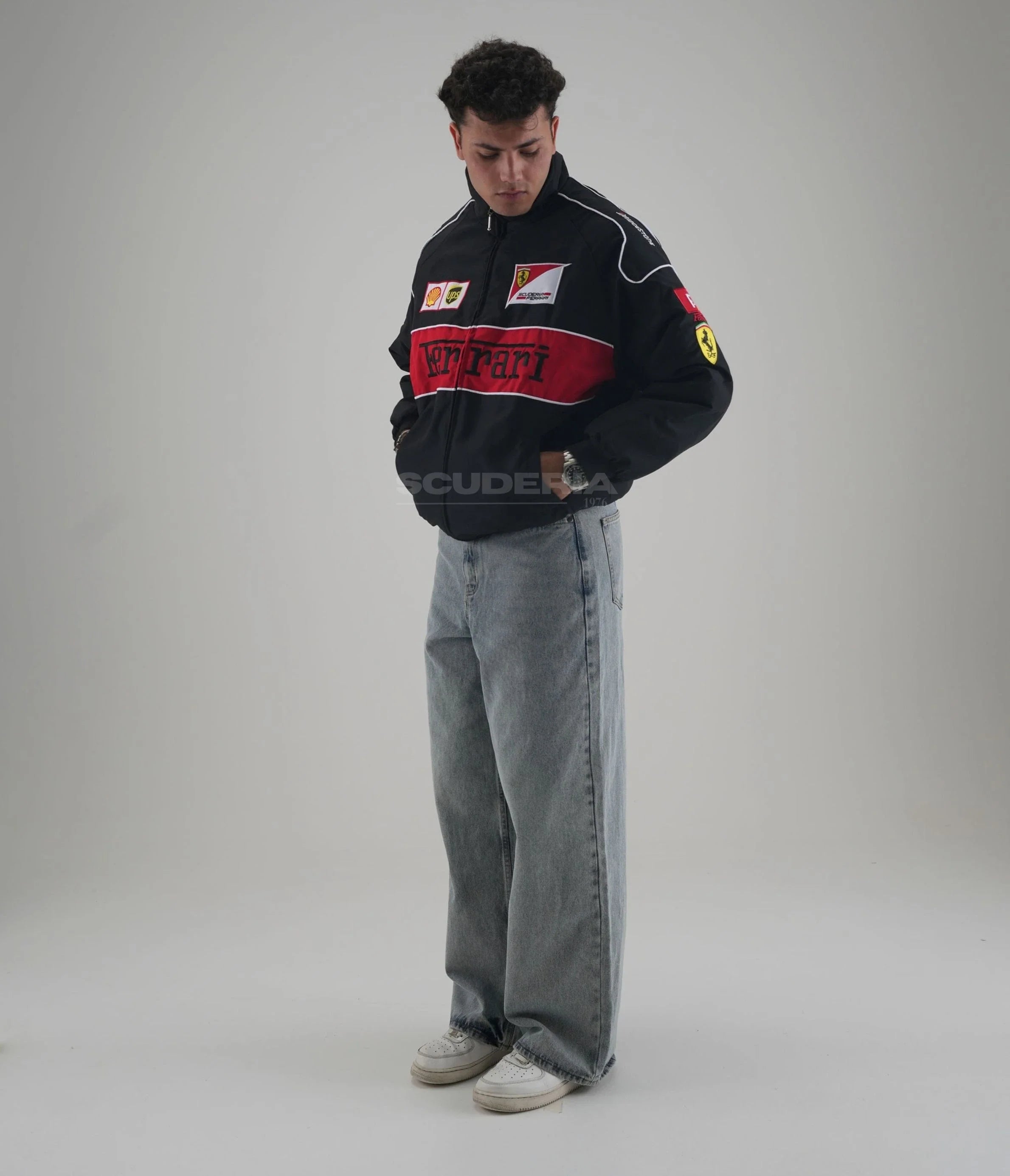 Ferrari F1 Vintage Racing Jacket - Black Edition
