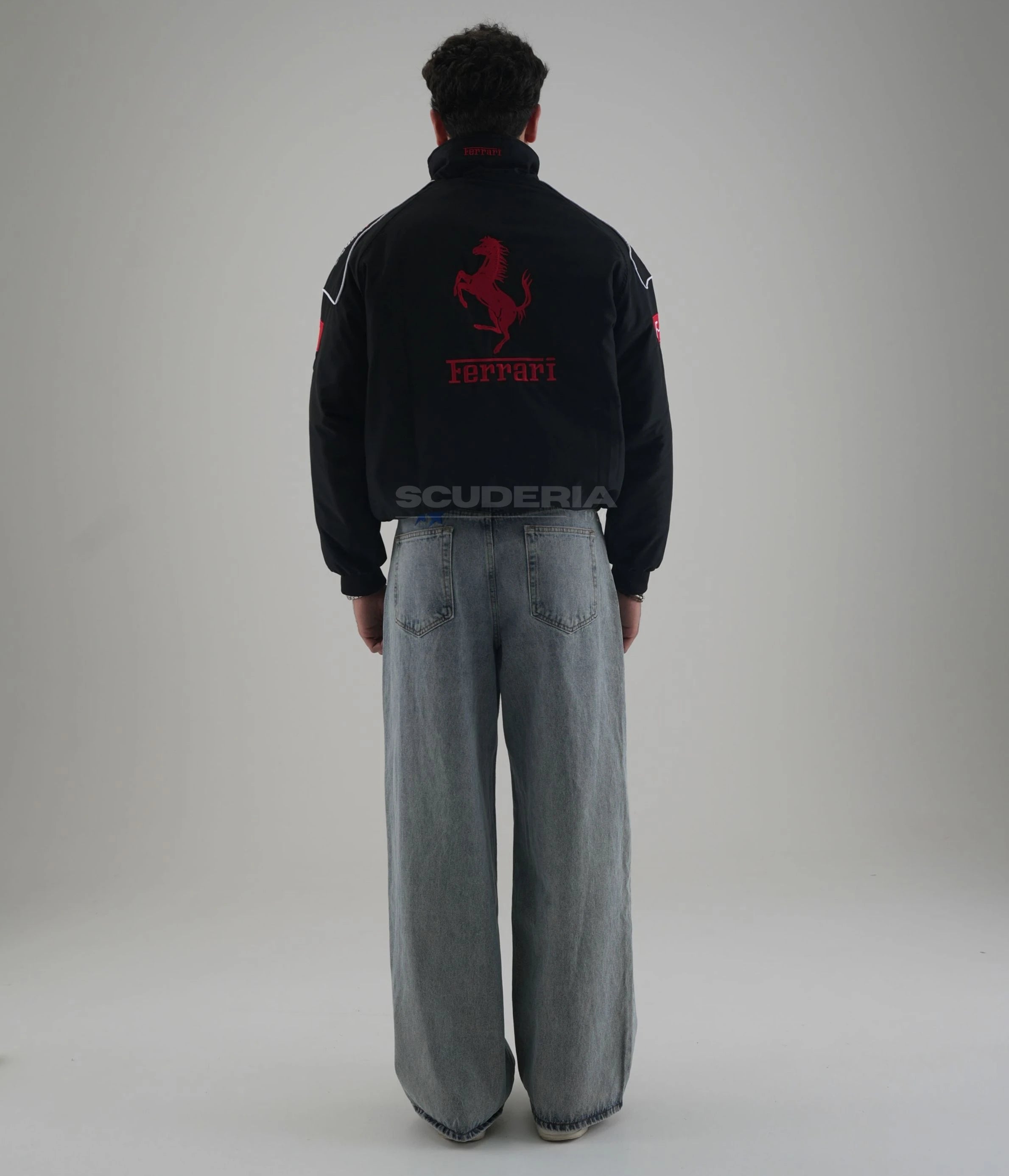 Ferrari F1 Vintage Racing Jacket - Black Edition