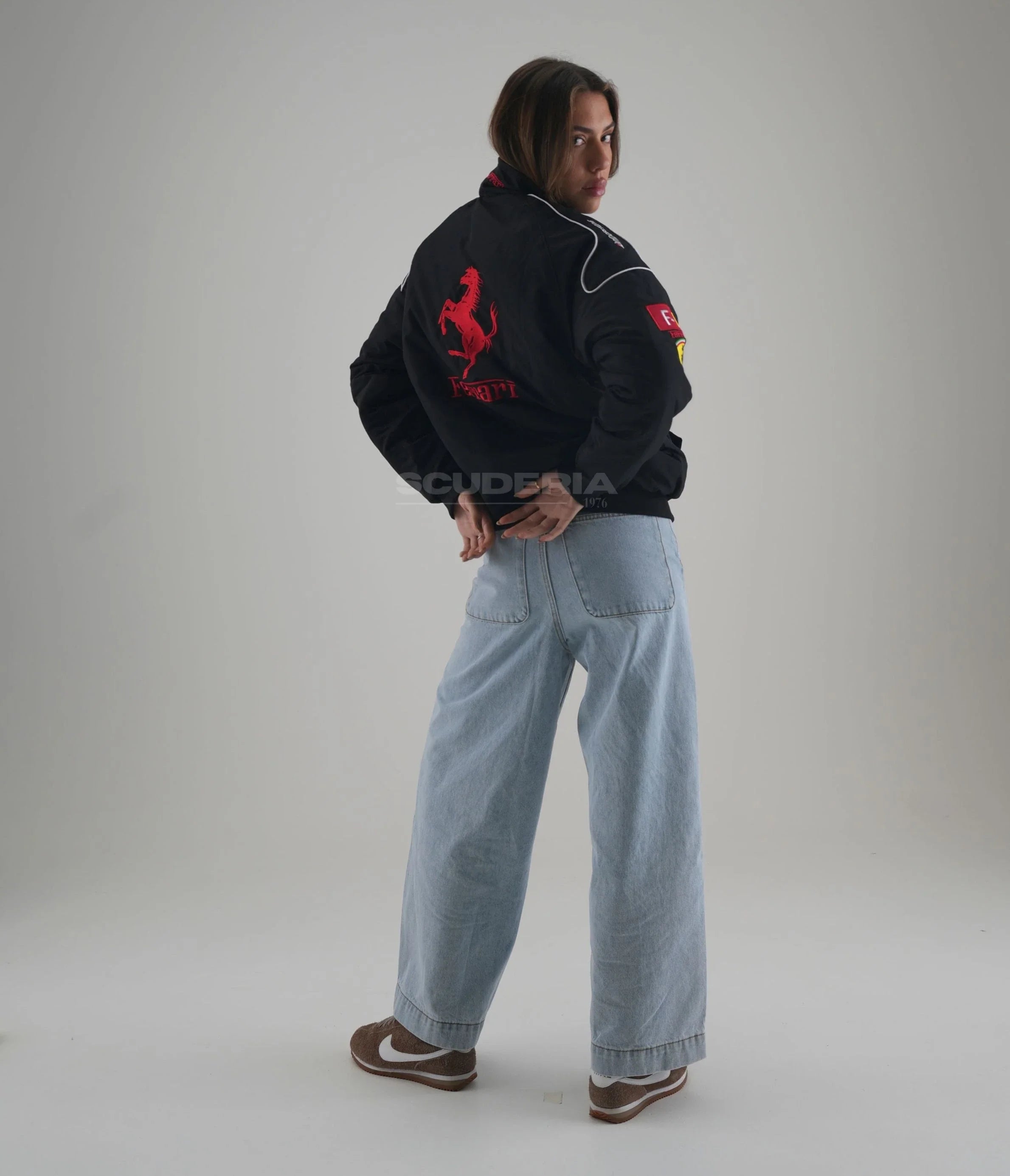 Ferrari F1 Vintage Racing Jacket - Black Edition